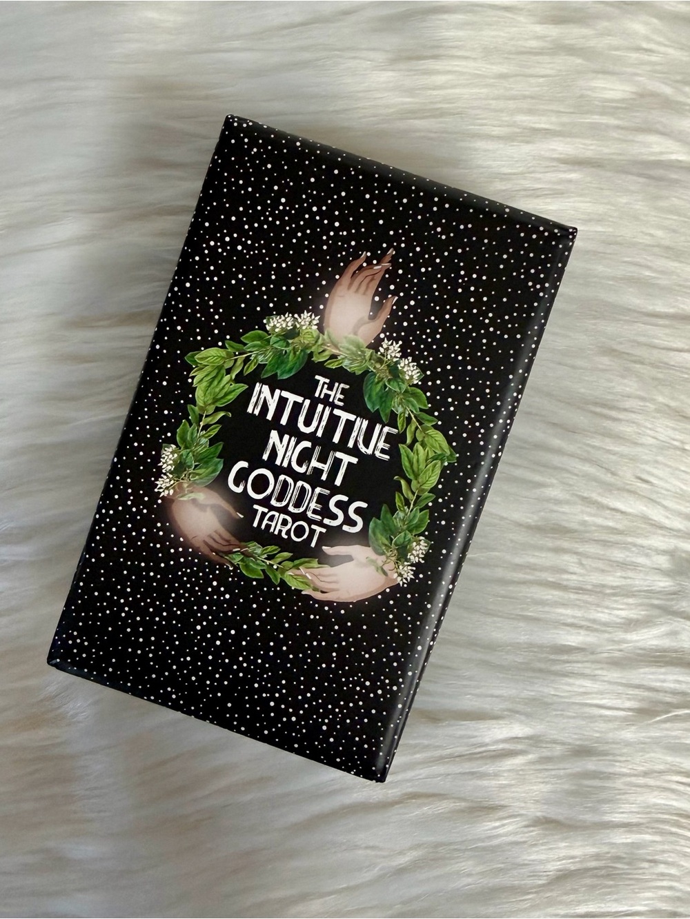 The Intuitive Night Goddess Tarot Deck